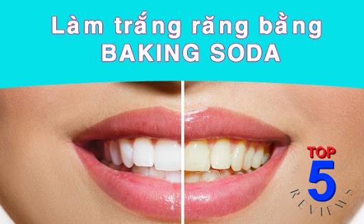 Sử dụng baking soda đánh răng